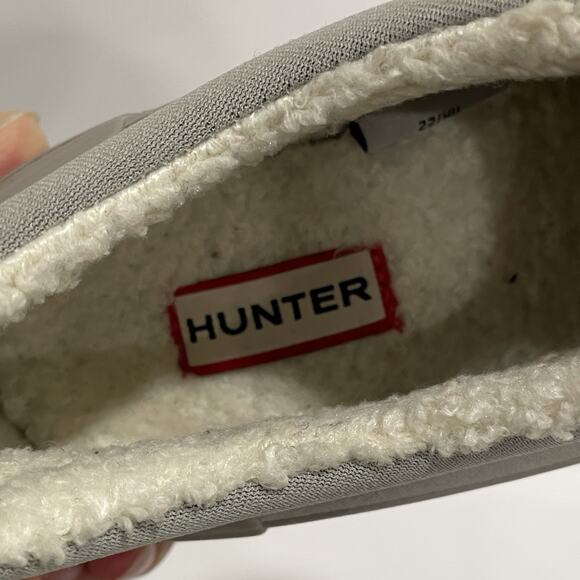 Hunter Womens Slip On Sherpa Shoes Size US 6 Gray Winter Tundra Gray Docker - Picture 2 of 6